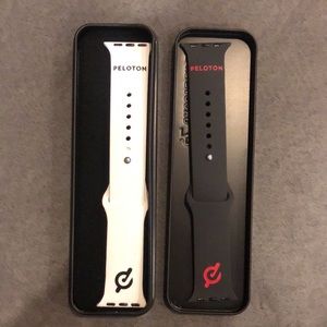 NWT PELOTON APPLE WATCH BANDS WHITE AND BLACK